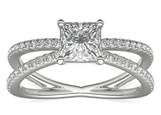 de Belofteovereenkomst van 0.1ct RD3.0MM en het Gewicht van Huwelijksring set 3.21g