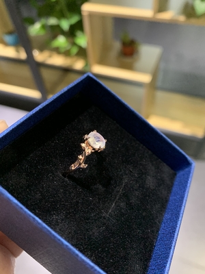 14K Rose Gold Moonstone Wedding Rings-de Ronde Besnoeiing van de Bladbloem