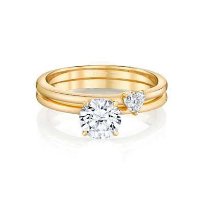 Overeenkomst Ring Set Heart Cut van in Juwelen de Gele Stevige Gouden Moissanite