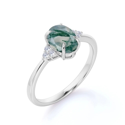 Schrijver uit de klassieke oudheid 7 Steen 1,1 karaat Ovale Besnoeiing Moss Green Agate en Diamond Plain Shank Wedding Ring in Witgoud