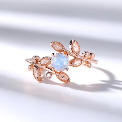 Hoog - kwaliteit 925 Sterling Silver Natural Stone Jewelry Gefacetteerde het Bladring van Regenboogmoonstone