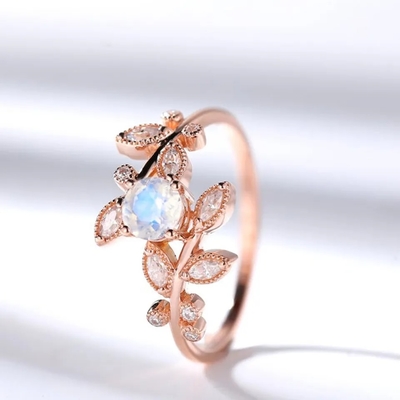 Hoog - kwaliteit 925 Sterling Silver Natural Stone Jewelry Gefacetteerde het Bladring van Regenboogmoonstone