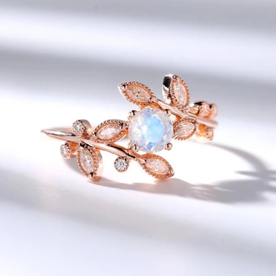 Hoog - kwaliteit 925 Sterling Silver Natural Stone Jewelry Gefacetteerde het Bladring van Regenboogmoonstone