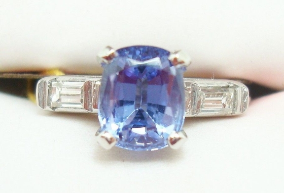 14k Ring van witgoud de Ovale Echte Natuurlijke Tanzanite met Diamanten