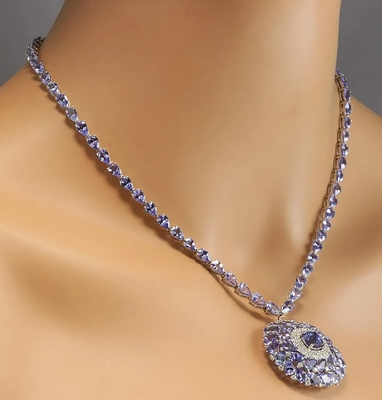 13.80 CTW het Natuurlijke Witgoud van Tanzanite en van Diamond Necklace In 14K
