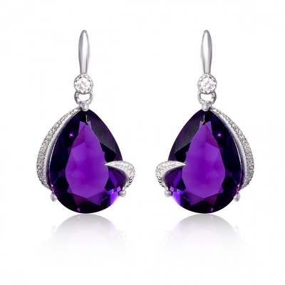2.46 ct. t.w. Amethist en 1/10 ct. t.w. Diamond Leverback Earrings in Sterling Silver