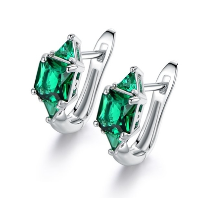 Elegante Zilveren 925 Sterling Silver Heart Pendant Necklace Gesimuleerd Emerald Birthstone Necklace