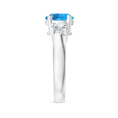 Het hart vormde Blauw Topaas en Diamond Accent Three Stone Promise-Rings10k Witgoud