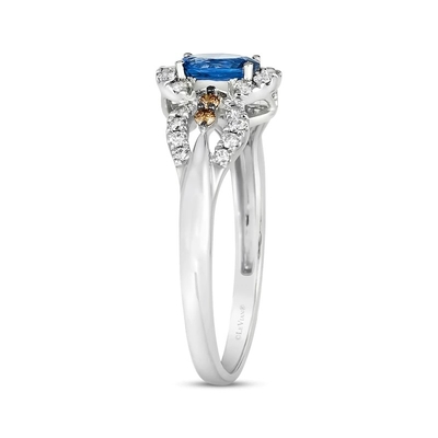 De Oval Besnoeiing Sapphire Ring van le Vian 1/5 Cttw-Goud van de Diamanten14k Vanille
