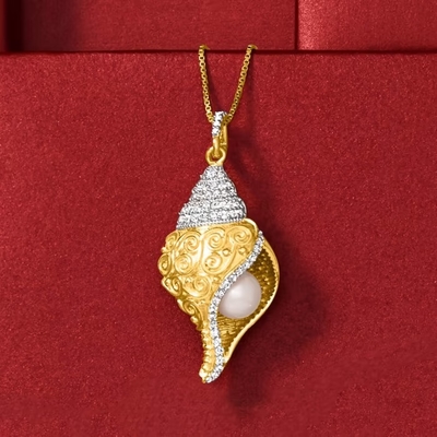 6mm Gekweekte parel Wit Topaz Seashell Pendant Necklace in 18kt-Goud over Sterling