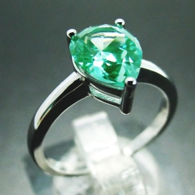 Van de de Perenvorm van Sterling Silver Green Spinel Ring de Modieuze Verlovingsring van het het Patiencehuwelijk