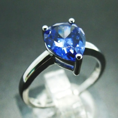 Van de de Perenvorm van Sterling Silver Green Spinel Ring de Modieuze Verlovingsring van het het Patiencehuwelijk