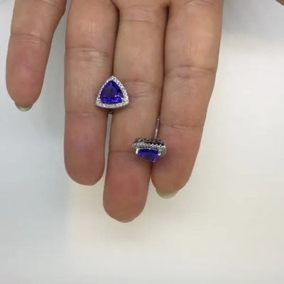 Sneed Uiterst kleine Schrijver uit de klassieke oudheid Triljoen van CZ van 925 Sterling Silver Solitaire Blue Tanzanite-Oorringenjuwelen Tanzanite-Nageloorringen