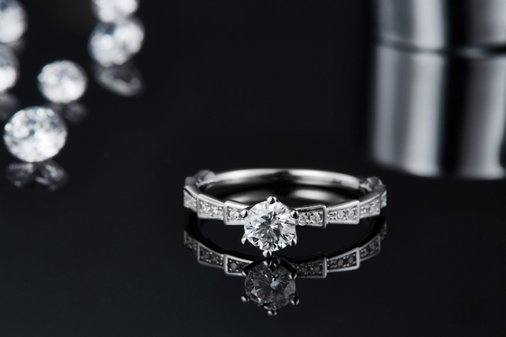Witte Moissanite de Unieke Ring van Sytle en Sapphire Platineve Diamonds Jewelry Women-