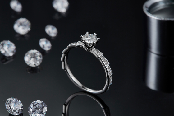 Witte Moissanite de Unieke Ring van Sytle en Sapphire Platineve Diamonds Jewelry Women-