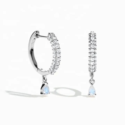 Rose Gold Plated 925 Juwelen van de de Nageloorring van Sterling Silver Rainbow Moonstone Earrings de Baguette gesneden Natuurlijke Moonstone
