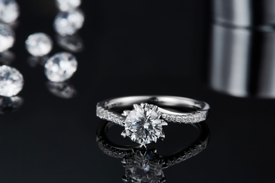 1.30CT witte van de de Juwelenovereenkomst van Moissanite en van Sapphire Platineve CZ de Vrouwenring