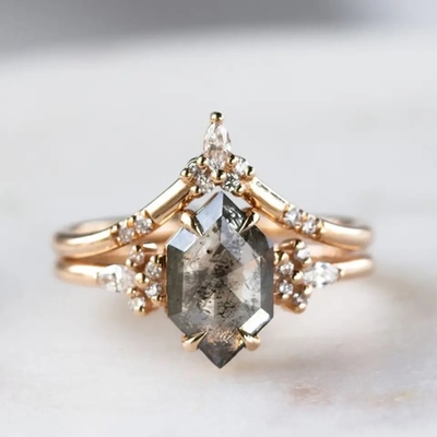 Hexagon Besnoeiingszout en Peper CZ Moissanite 925 Zilveren Ring Curved Matching