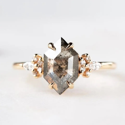 Hexagon Besnoeiingszout en Peper CZ Moissanite 925 Zilveren Ring Curved Matching