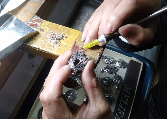 Gouden Ring 2MM van 0.05ct 5pcs 9K met Natuurlijke Diamant voor Overeenkomstenodm