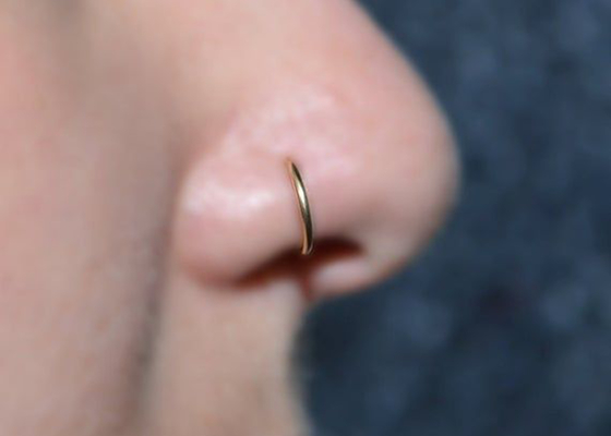 Schroef die 14K Gouden Clicker voor Kraakbeen Tragus 16g-40g doordringen