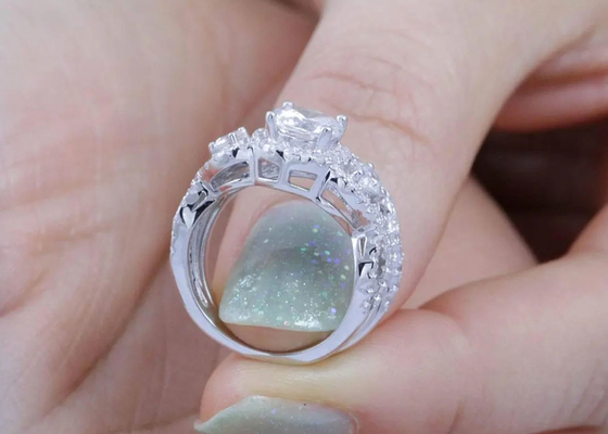 OEM ODM Natuurlijk Diamond Wedding Rings, de Belofteringen 6.5mm van de Halostijl Afmeting