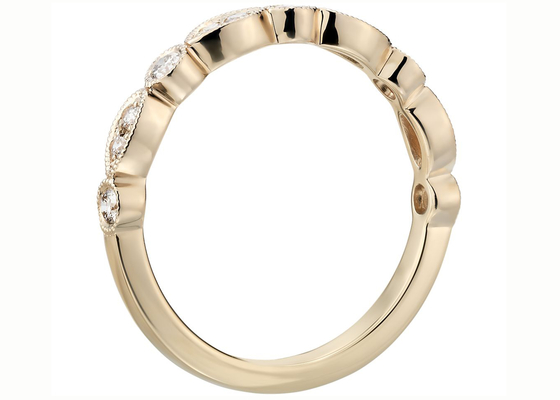 Het halve de Klauw van Ring Fancy Cut GH VS1 0.28ct van de Eeuwigheids14k Gele Gouden Band Plaatsen