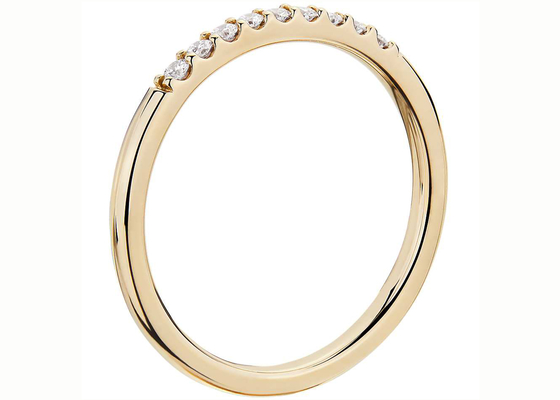 0.44ct stapelbaar Diamond Rings Yellow Gold 1.8mm Fishtail Plaatsend Type