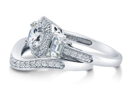 6.5MM 1ct Diamond Engagement Wedding Rings Round Knipsel voor Verjaardag