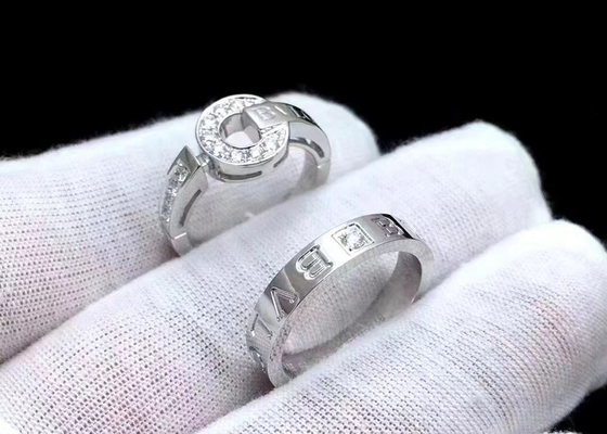Riek die 18K Stevige Gouden Juwelenring 0.48ct voor Belofte 4mm6mm plaatsen breedte