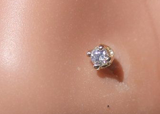ODM 18k die Rose Gold Nose Ring, Neus Pin With doordringen 1.52.5mm Natuurlijke Diamant