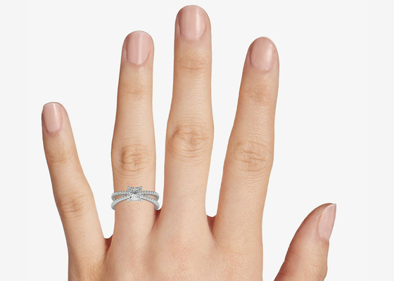 de Belofteovereenkomst van 0.1ct RD3.0MM en het Gewicht van Huwelijksring set 3.21g