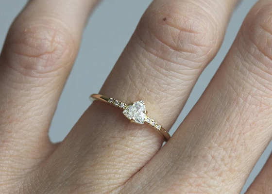 Manier Echt Diamond Jewellery Ring met 4×4mm ODM van de Driehoekssteen