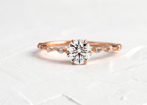 1.0ct Moissanite Diamond Rings, Ronde Besnoeiingsverlovingsringen 6.5MM ODM