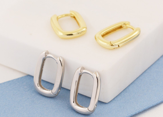 Ovale Hoepel9k Gouden Oorringen 2mm Dikte met 6x10mm Binnendiameter