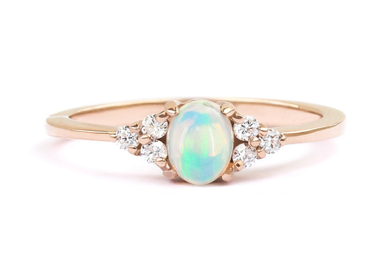 De Gouden Ring van de Cobochonbesnoeiing 9K, 0.5ct Natuurlijk Opal Ring 5×7MM Grootte