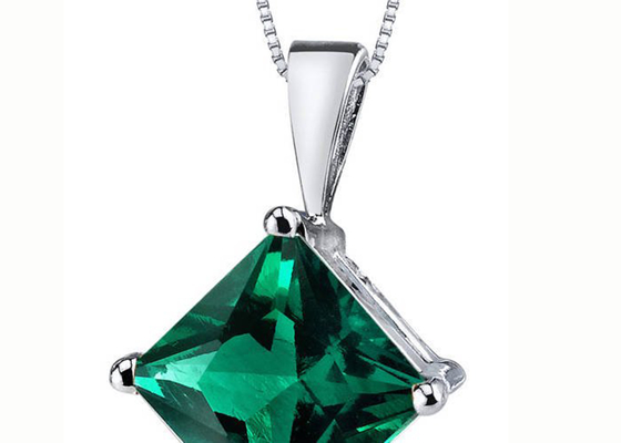 2.2ct natuurlijk Emerald Pendant Necklace Princess Cut 7×7mm grootte